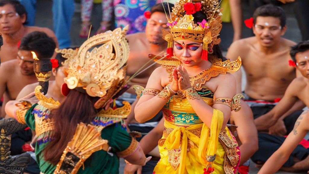 Bali, Uluwatu, Dance, best time to travel to Indonesia
