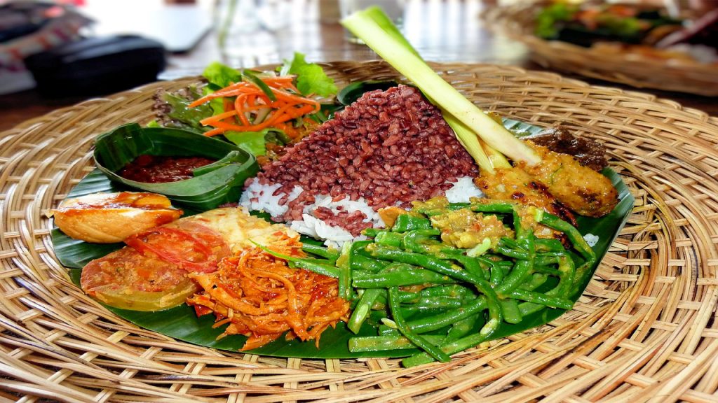 Cuisine, best time to travel to Indonesia